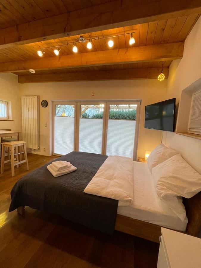 Ferienwohnung Im Stadtzentrum Von Bernau - Komfortable Wohnung Mit 2 Zimmern, Bad, Spuelmaschine, Waschmaschine, Komplette Kueche, Wlan, Terrasse, Ruhige Lage Bernau bei Berlin Exteriér fotografie