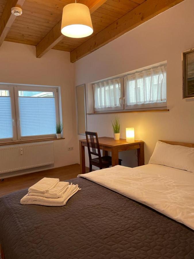 Ferienwohnung Im Stadtzentrum Von Bernau - Komfortable Wohnung Mit 2 Zimmern, Bad, Spuelmaschine, Waschmaschine, Komplette Kueche, Wlan, Terrasse, Ruhige Lage Bernau bei Berlin Exteriér fotografie