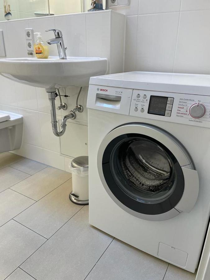 Ferienwohnung Im Stadtzentrum Von Bernau - Komfortable Wohnung Mit 2 Zimmern, Bad, Spuelmaschine, Waschmaschine, Komplette Kueche, Wlan, Terrasse, Ruhige Lage Bernau bei Berlin Exteriér fotografie