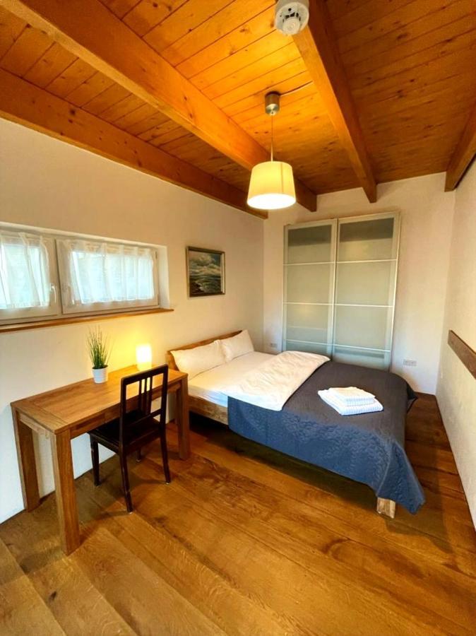 Ferienwohnung Im Stadtzentrum Von Bernau - Komfortable Wohnung Mit 2 Zimmern, Bad, Spuelmaschine, Waschmaschine, Komplette Kueche, Wlan, Terrasse, Ruhige Lage Bernau bei Berlin Exteriér fotografie